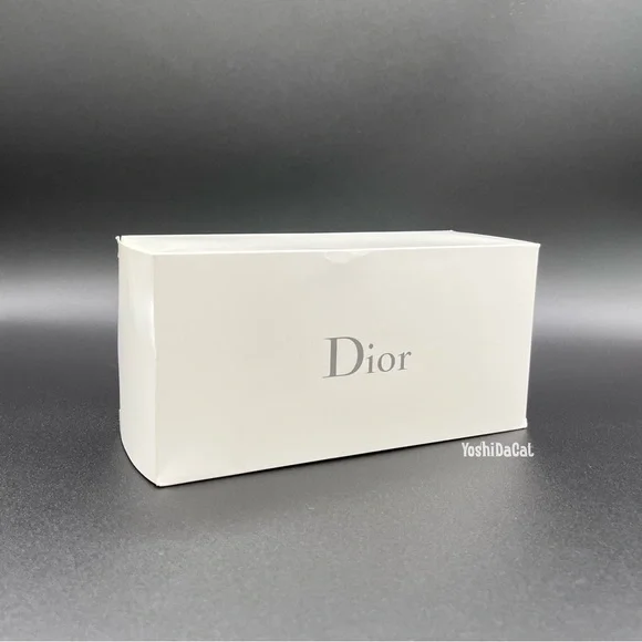 🆕 Dior Beauty Cosmetic Pouch to Crossbody Bag Purse from the Beauty Line, New - Picture 8 of 9